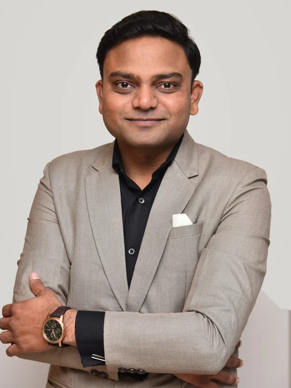 CA Bhavesh Pokiya, Fund Manager, Stonebridge Advisors LLP